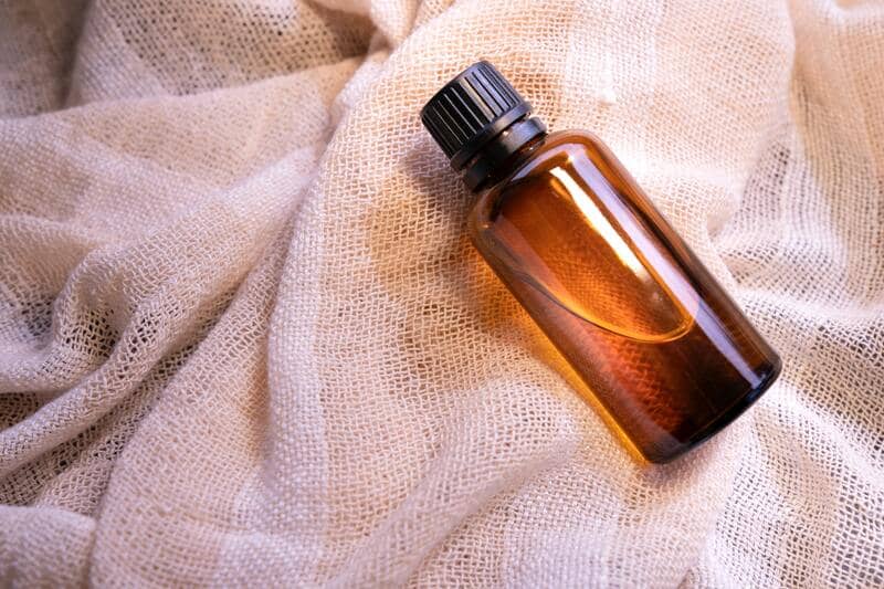 types of essential oils to repel roaches
